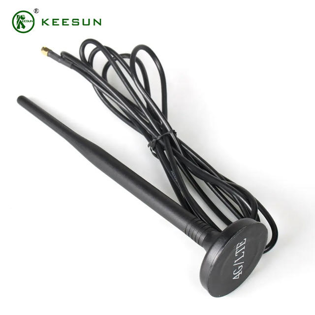 SU00008 | 820-960MHz 5dBi Suction  Antenna with Rg174 Cable to FME Male Connector